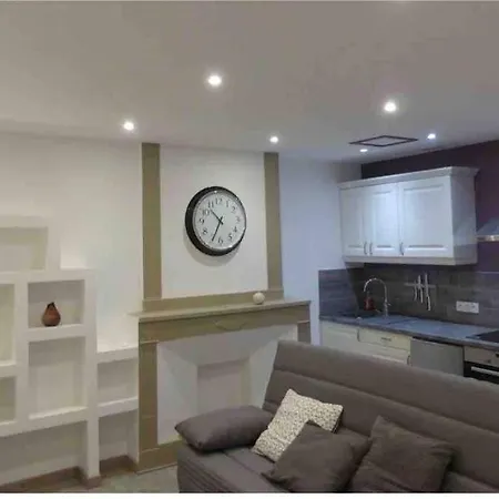 Studio • Plein Centre • Renove Монтелимар